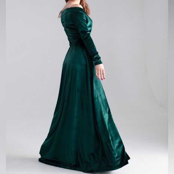 ❗️NEW❗️Dark Teal Off Shoulder Velvet Wrap Maxi Dress - Picture 11 of 16